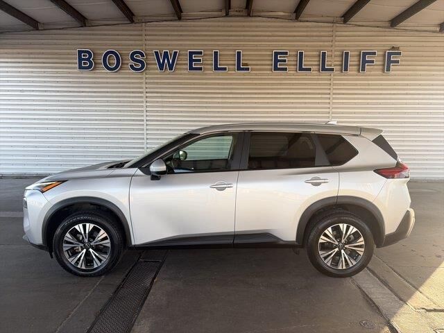 2023 Nissan Rogue SV — photo 1 of 13