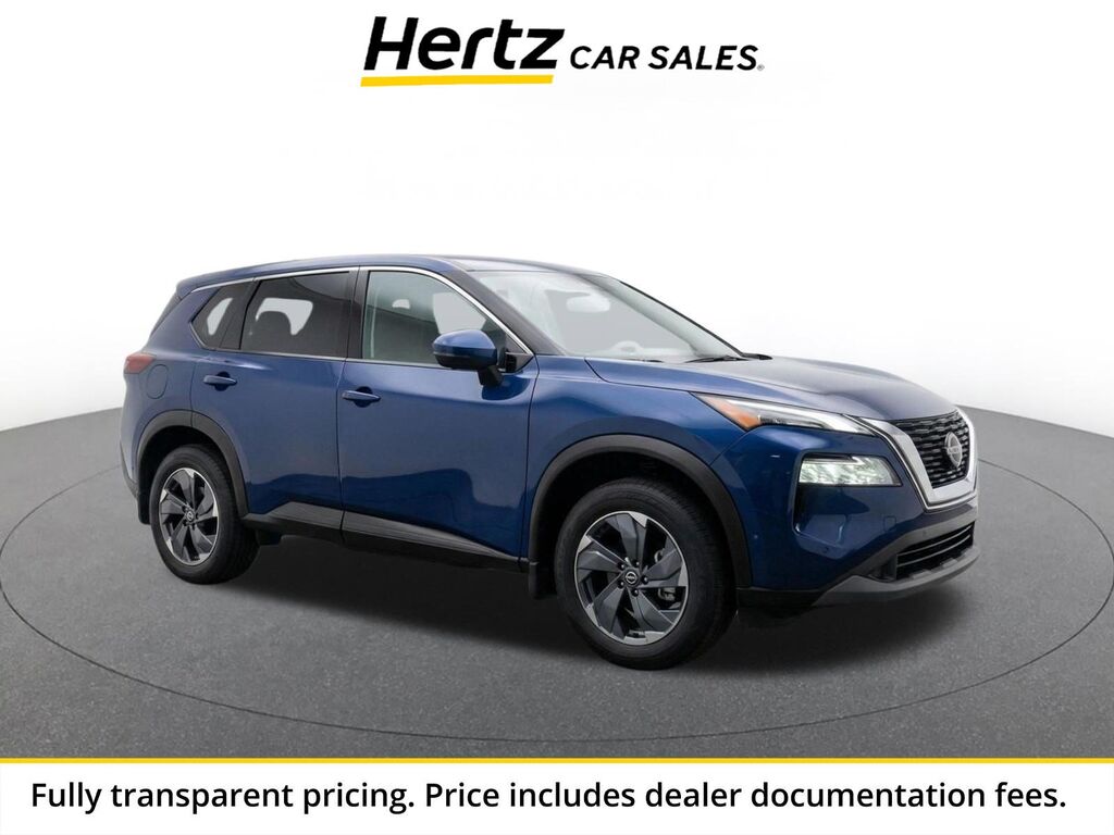 2025 Nissan Rogue SV — photo 1 of 12