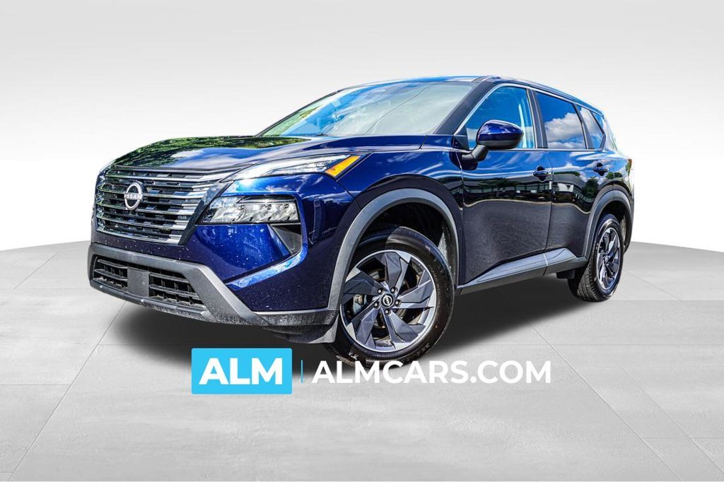 2025 Nissan Rogue SV — photo 1 of 16