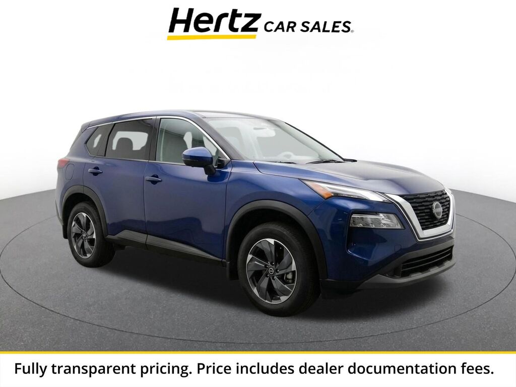 2025 Nissan Rogue SV — photo 1 of 10