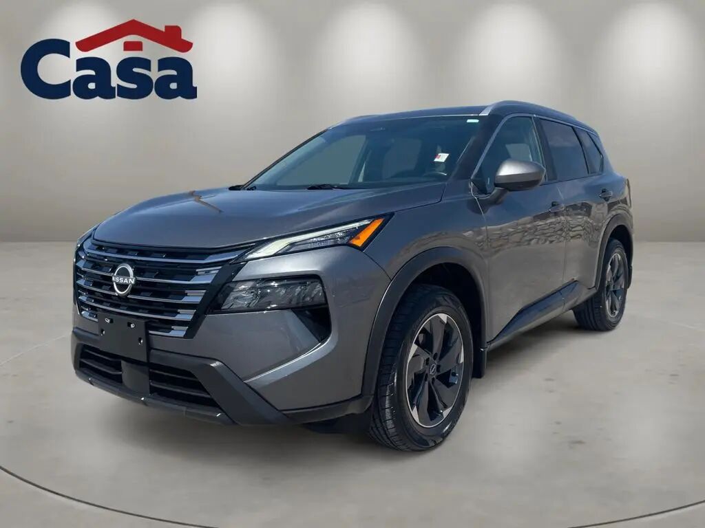 2025 Nissan Rogue SV — photo 1 of 13