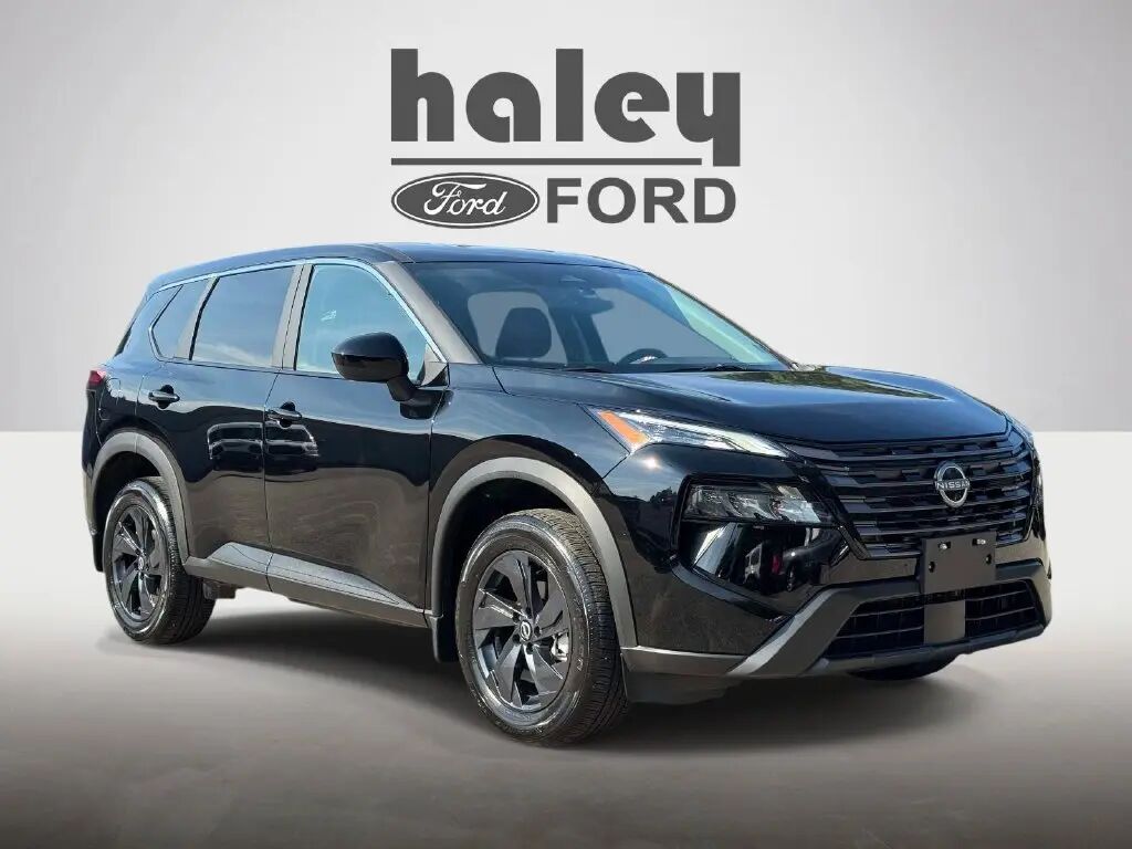 2026 Nissan Rogue SV — photo 1 of 13