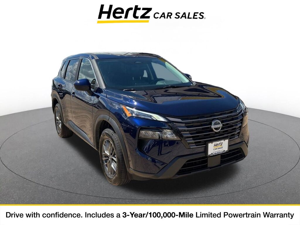 2026 Nissan Rogue SV — photo 1 of 11