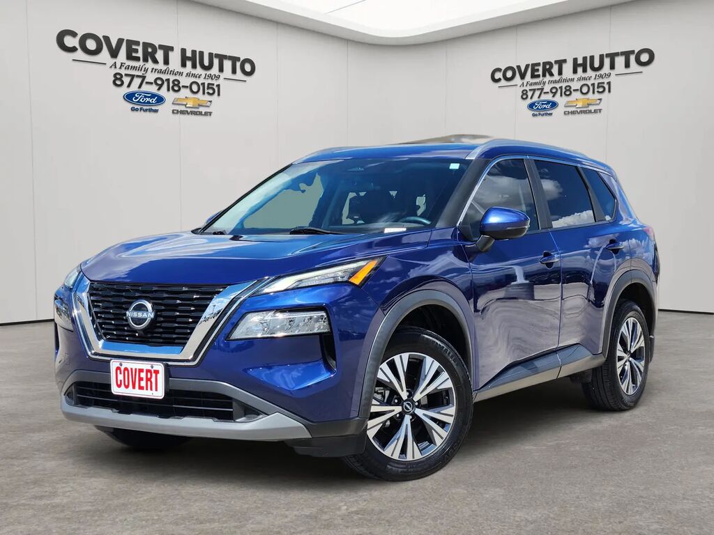 2023 Nissan Rogue SV — photo 1 of 13