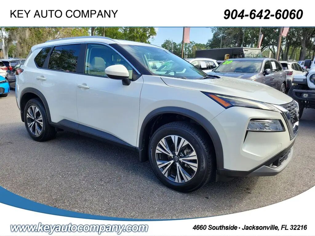 2023 Nissan Rogue SV — photo 1 of 13
