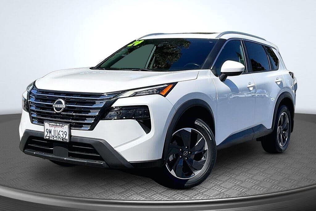 2024 Nissan Rogue SV — photo 1 of 1