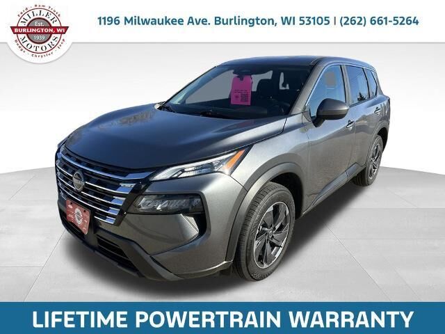 2025 Nissan Rogue SV — photo 1 of 12