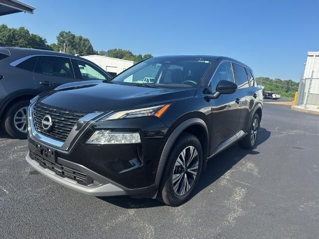 2023 Nissan Rogue SV — photo 1 of 2