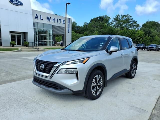 2023 Nissan Rogue SV — photo 1 of 13