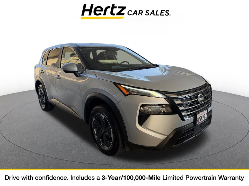 2025 Nissan Rogue SV — photo 1 of 11