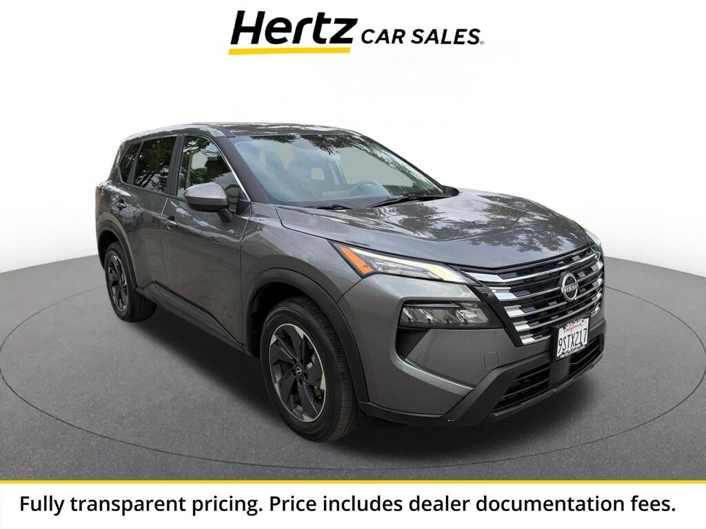 2025 Nissan Rogue SV — photo 1 of 13
