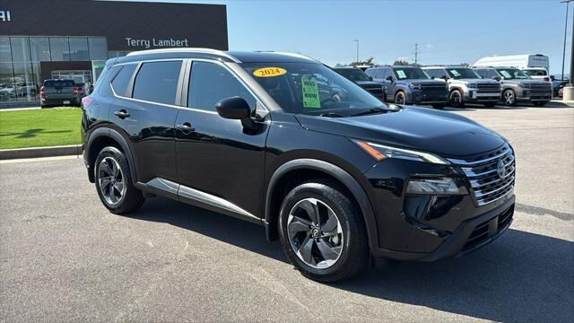 2024 Nissan Rogue SV — photo 1 of 13