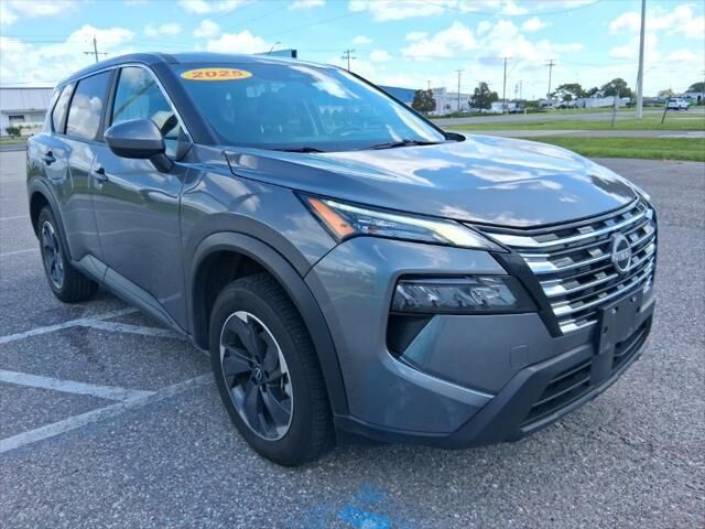 2025 Nissan Rogue SV — photo 1 of 26