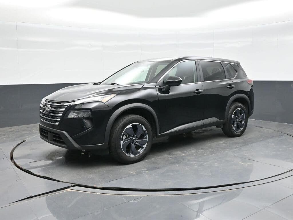 2024 Nissan Rogue SV — photo 1 of 2