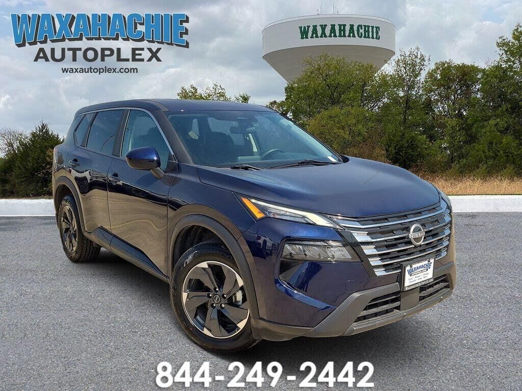 2024 Nissan Rogue SV — photo 1 of 1