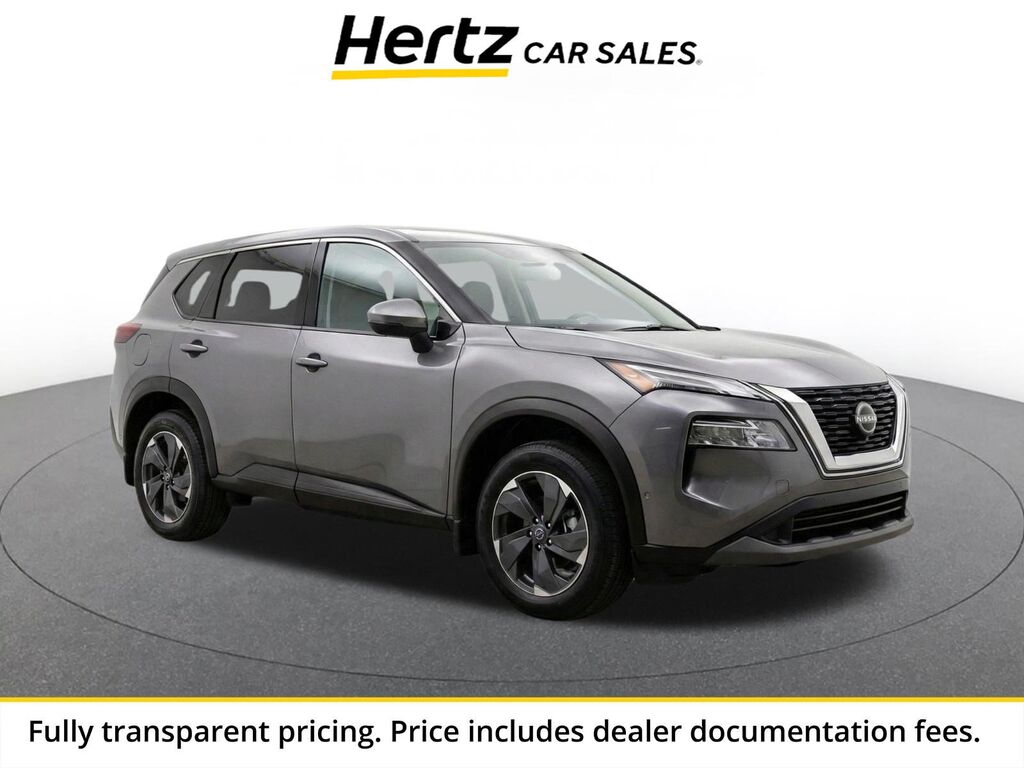 2025 Nissan Rogue SV — photo 1 of 10