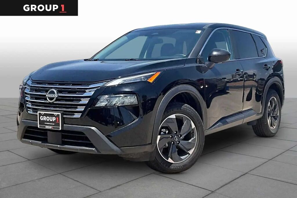 2025 Nissan Rogue SV — photo 1 of 1