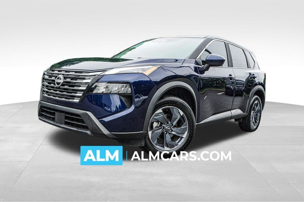 2025 Nissan Rogue SV — photo 1 of 16
