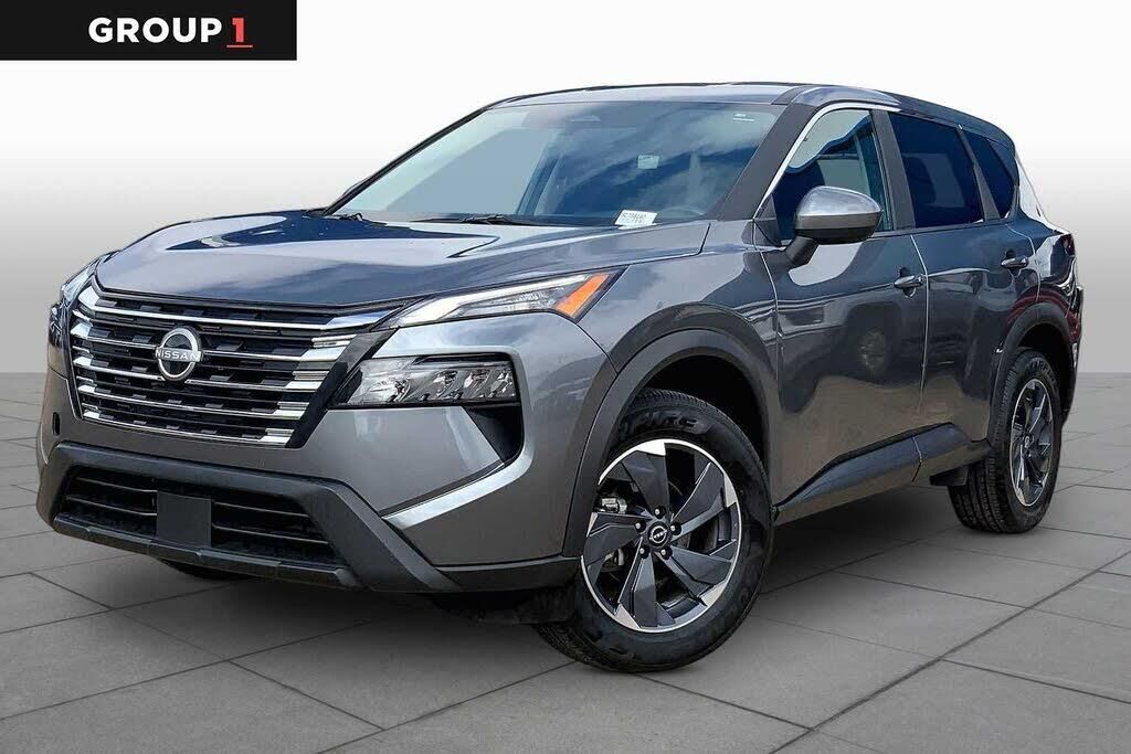 2025 Nissan Rogue SV — photo 1 of 1