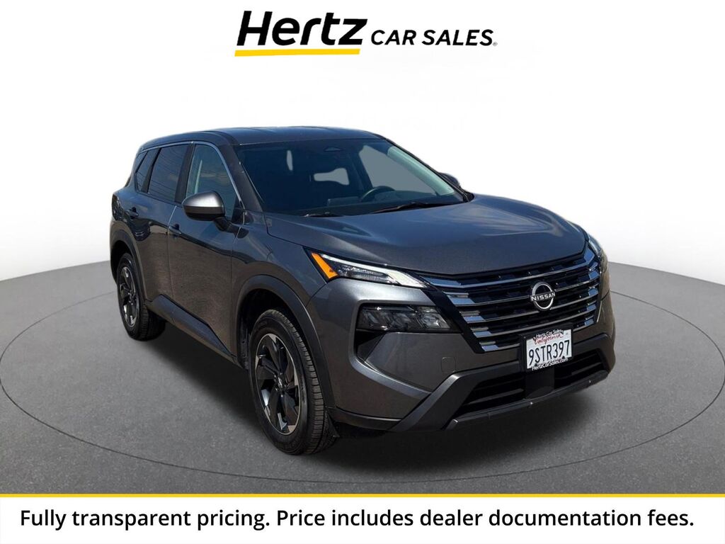 2025 Nissan Rogue SV — photo 1 of 13
