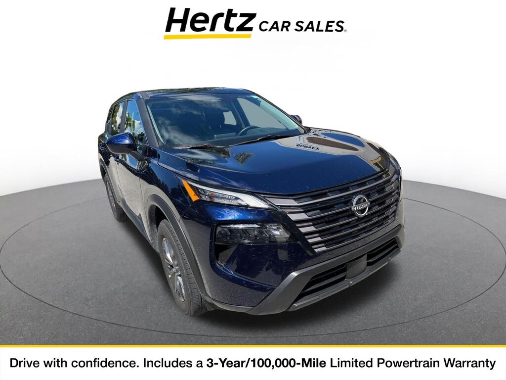 2026 Nissan Rogue SV — photo 1 of 10