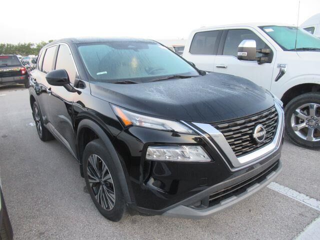 2023 Nissan Rogue SV — photo 1 of 13