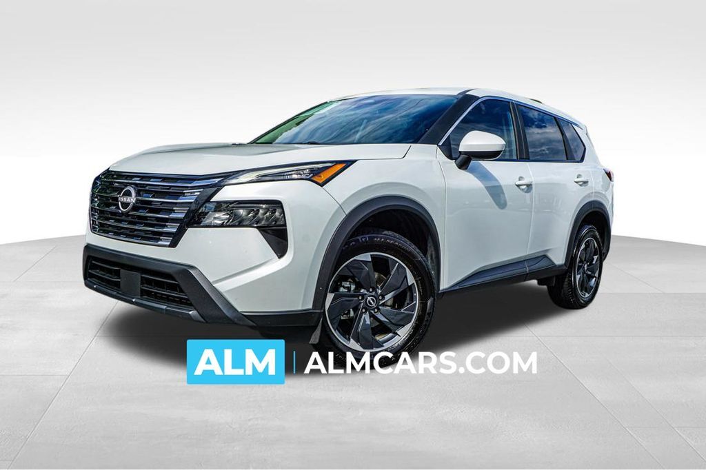 2024 Nissan Rogue SV — photo 1 of 16