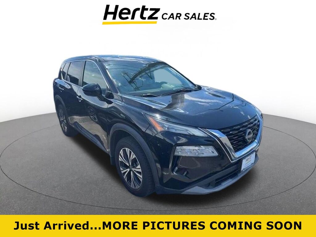 2022 Nissan Rogue SV — photo 1 of 2