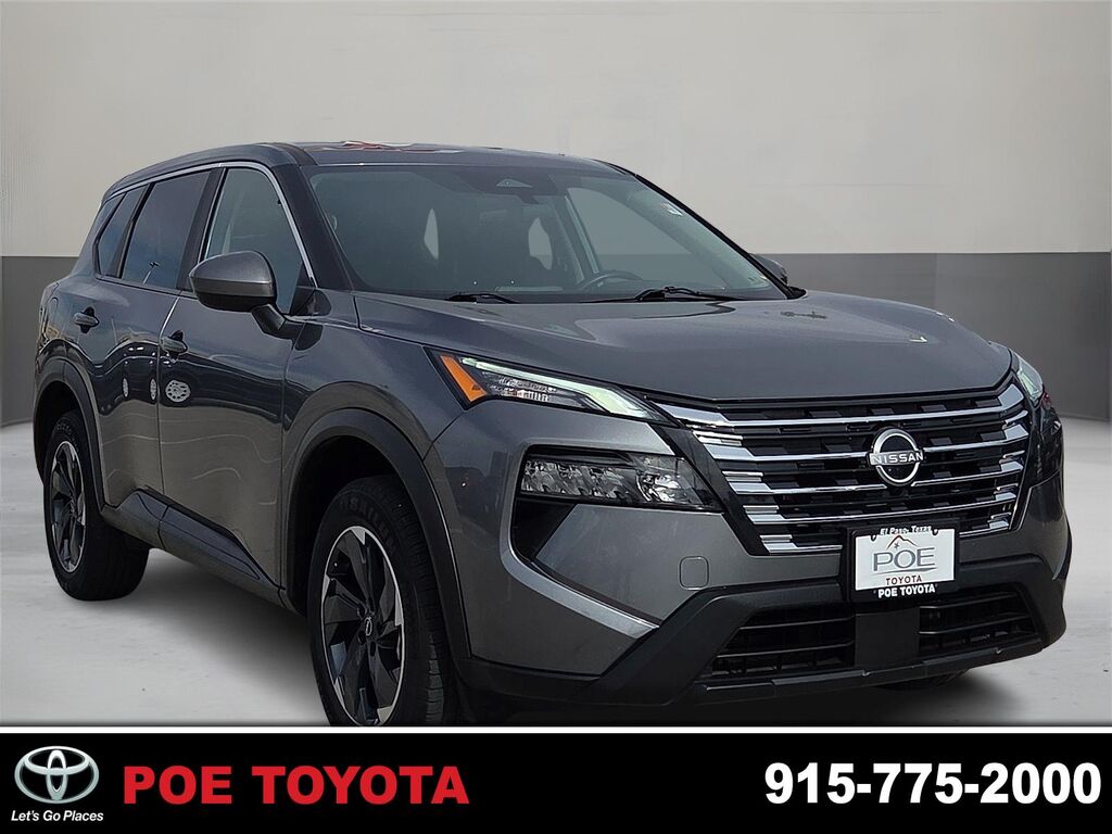 2025 Nissan Rogue SV — photo 1 of 12