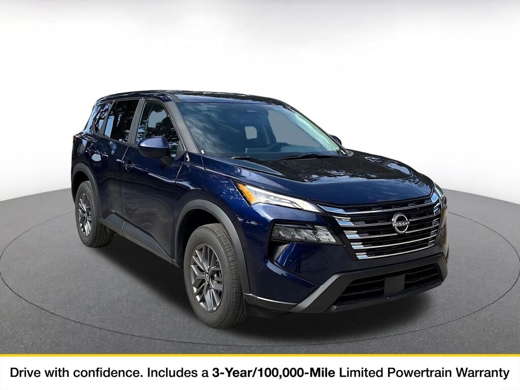 2026 Nissan Rogue SV — photo 1 of 11