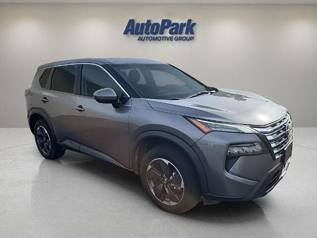 2024 Nissan Rogue SV — photo 1 of 24