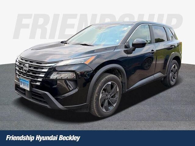 2024 Nissan Rogue SV — photo 1 of 35