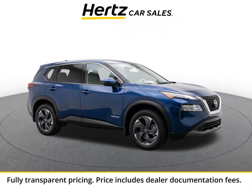 2025 Nissan Rogue SV — photo 1 of 23