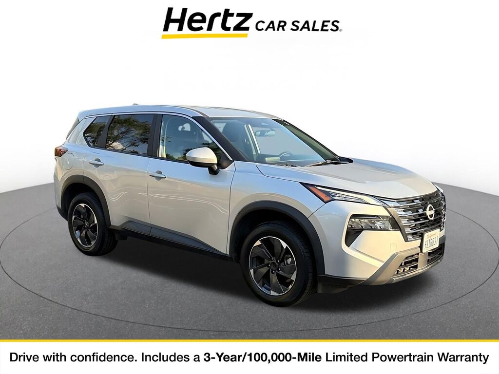 2025 Nissan Rogue SV — photo 1 of 11