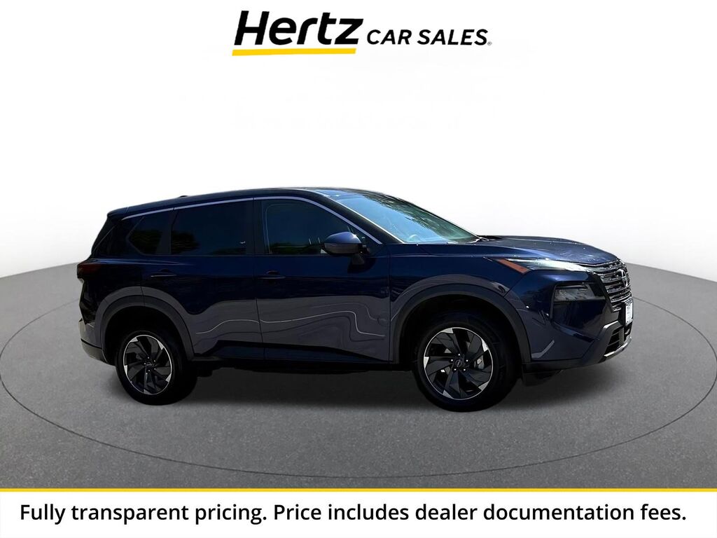 2024 Nissan Rogue SV — photo 1 of 13