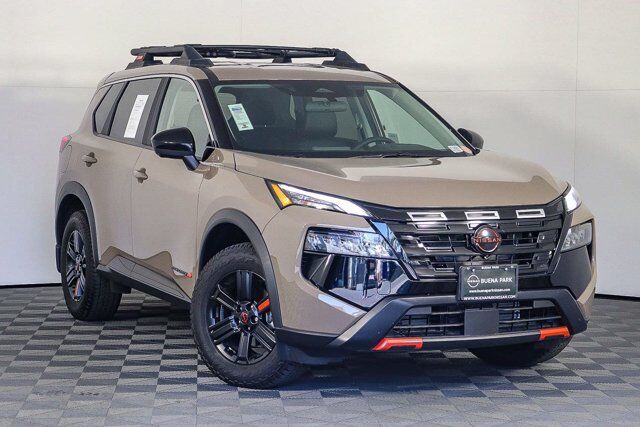 2025 Nissan Rogue Rock Creek