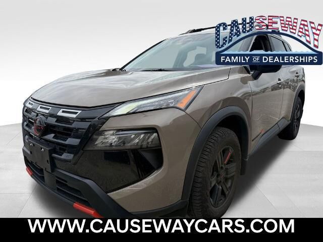 2025 Nissan Rogue Rock Creek — photo 1 of 26