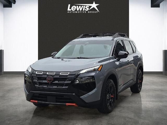2025 Nissan Rogue Rock Creek — photo 1 of 23