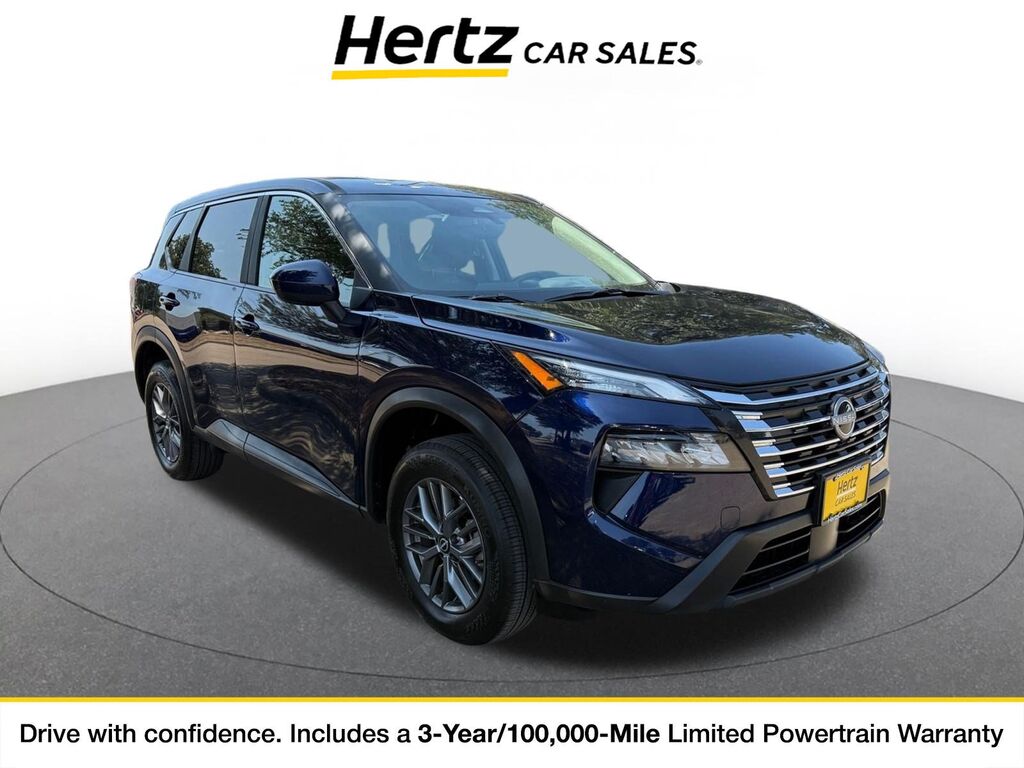 2026 Nissan Rogue SV — photo 1 of 11
