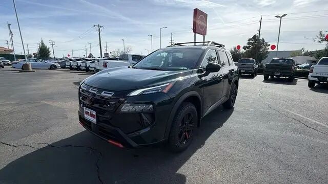 2026 Nissan Rogue SV — photo 1 of 26