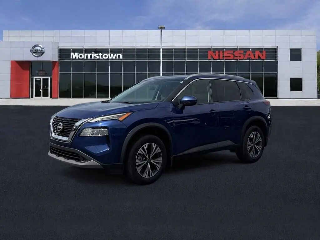2023 Nissan Rogue SV — photo 1 of 15