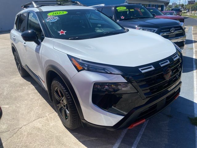2025 Nissan Rogue Rock Creek — photo 1 of 13