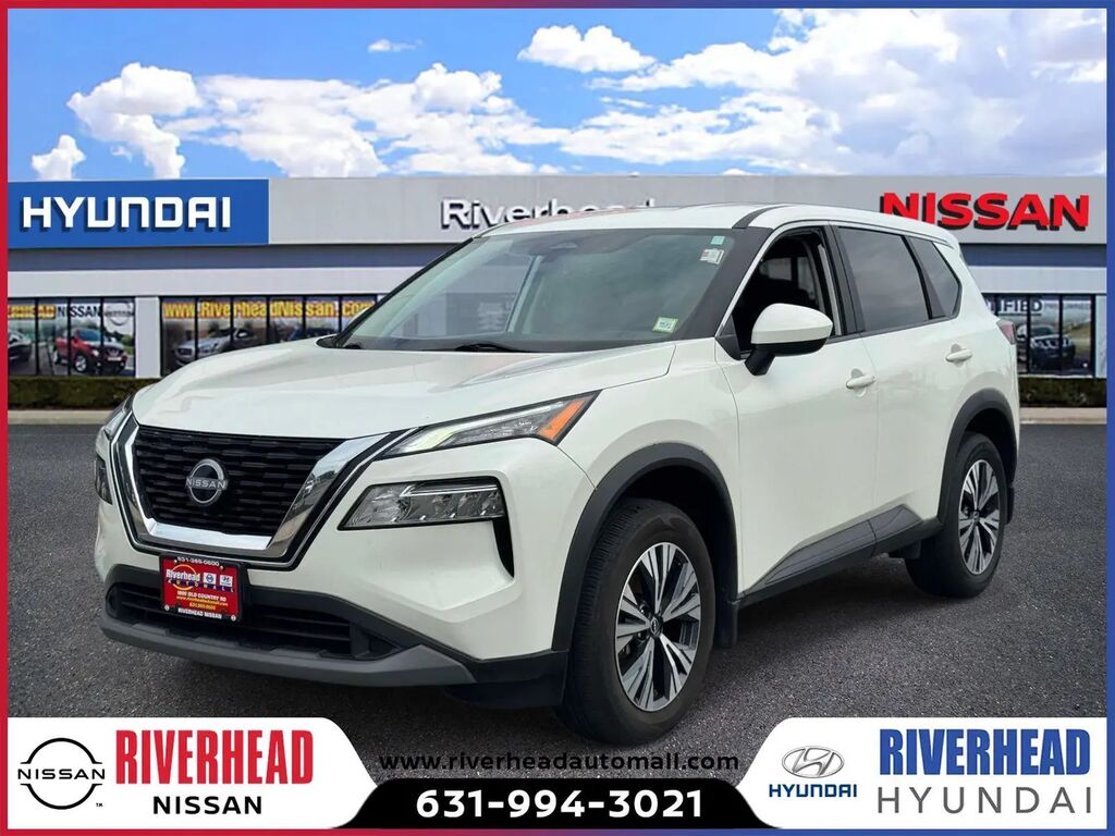 2023 Nissan Rogue SV — photo 1 of 13