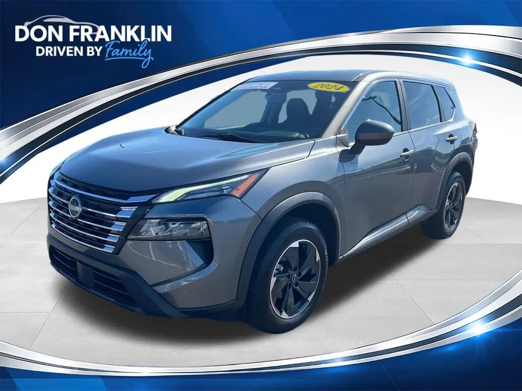 2024 Nissan Rogue SV — photo 1 of 13
