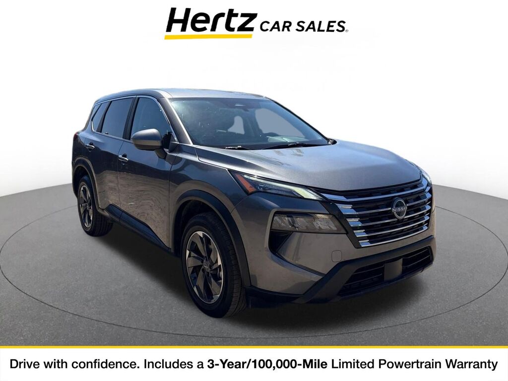 2025 Nissan Rogue SV — photo 1 of 11