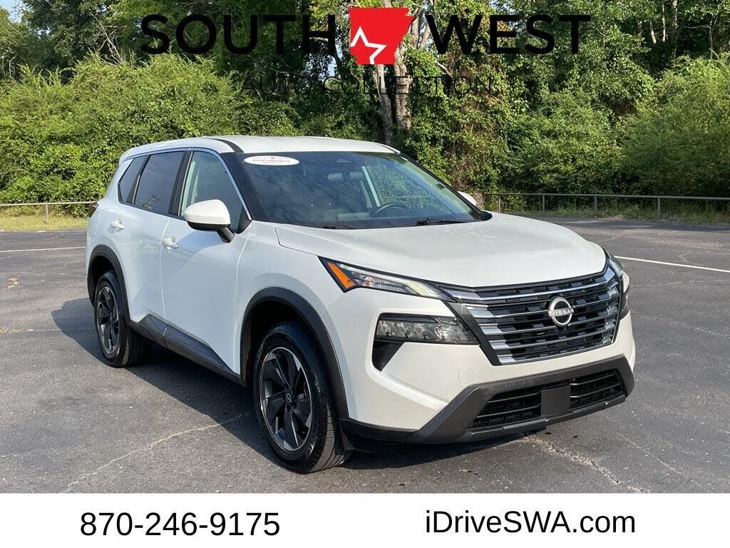 2025 Nissan Rogue SV — photo 1 of 1