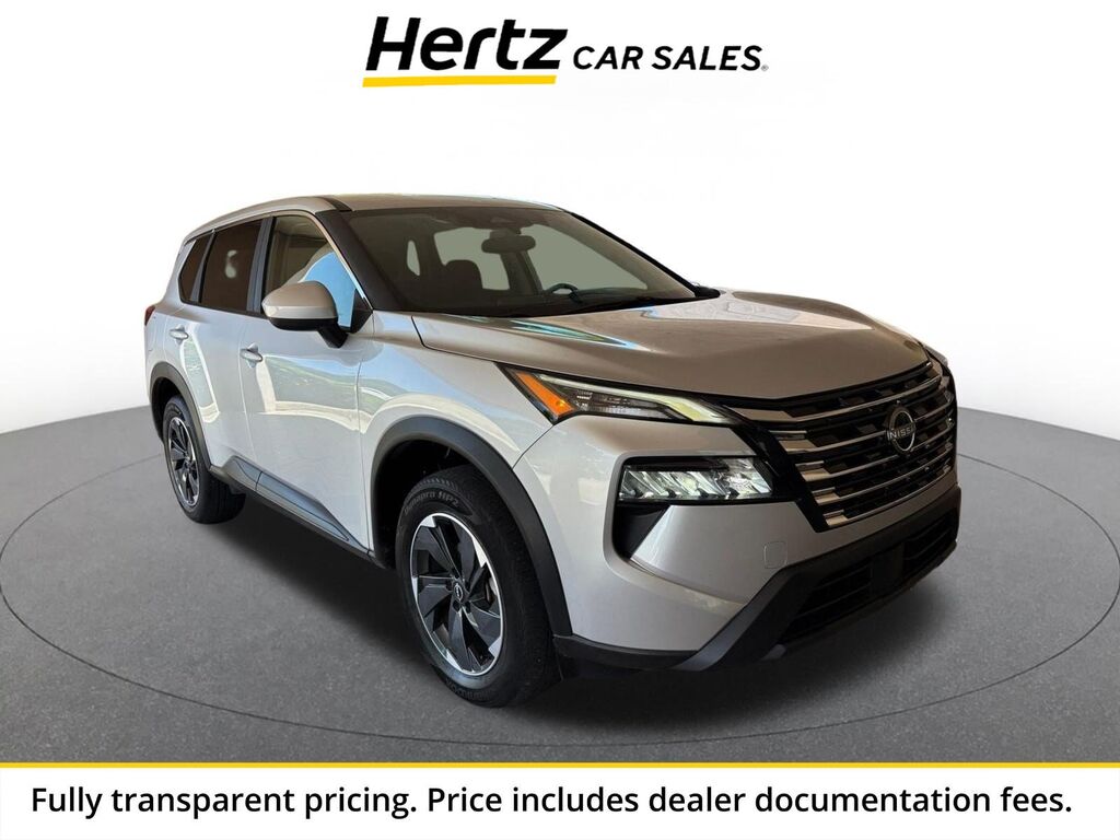 2025 Nissan Rogue SV — photo 1 of 13