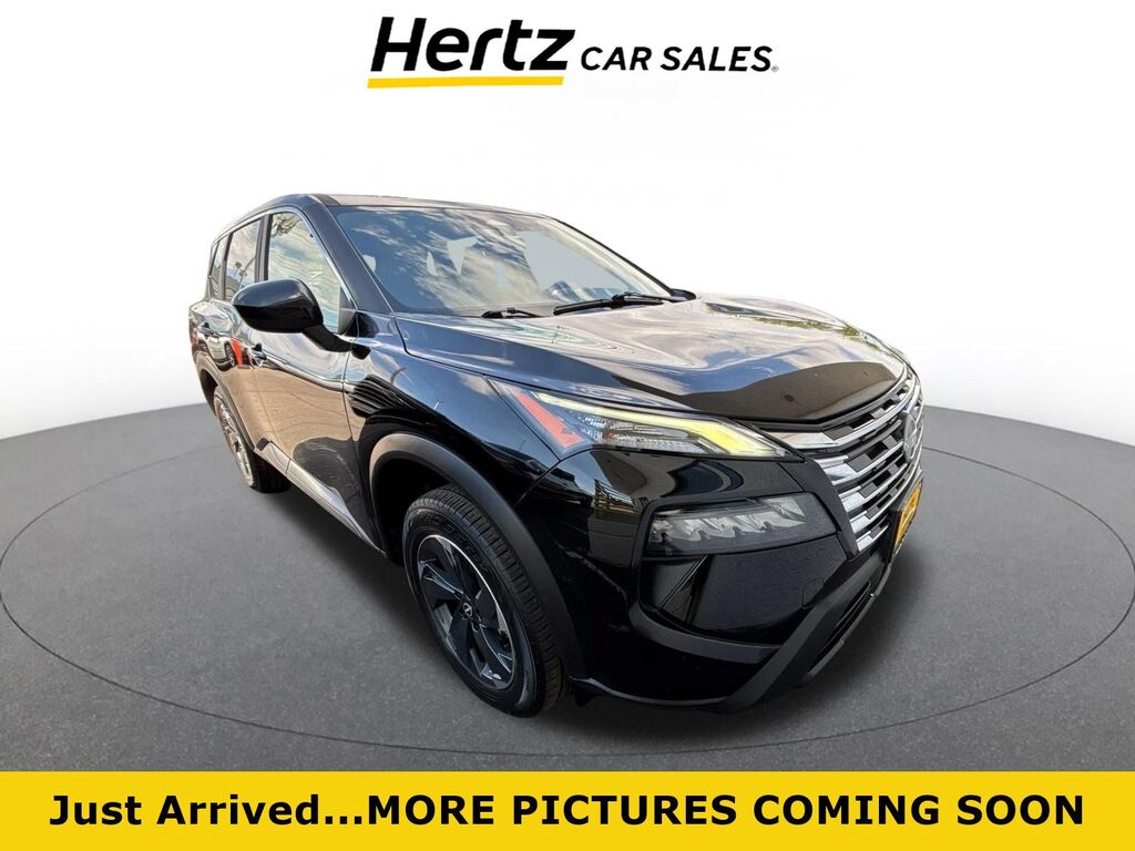 2025 Nissan Rogue SV — photo 1 of 19