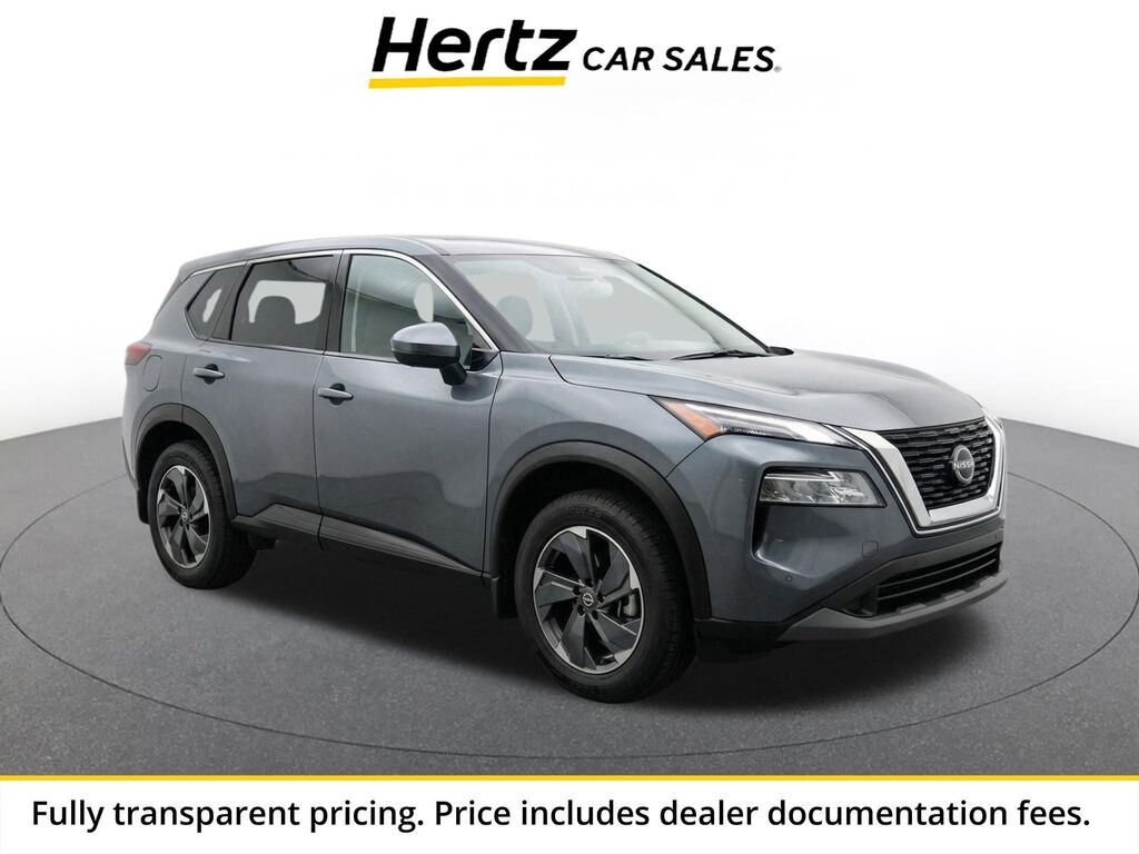 2025 Nissan Rogue SV — photo 1 of 13