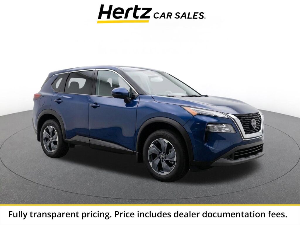 2025 Nissan Rogue SV — photo 1 of 10